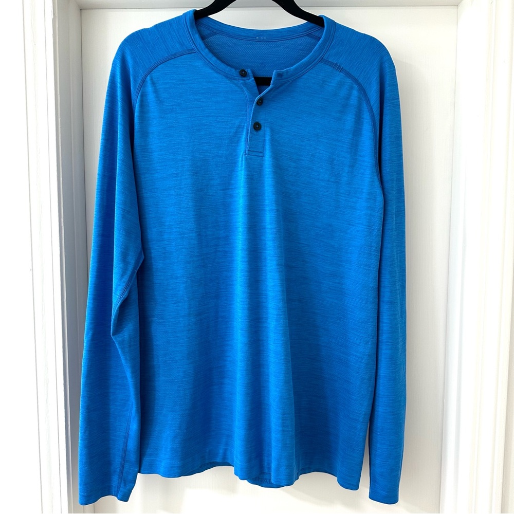 Lululemon Men's Bright Blue Tech Long Sleeve Henley, Size Large